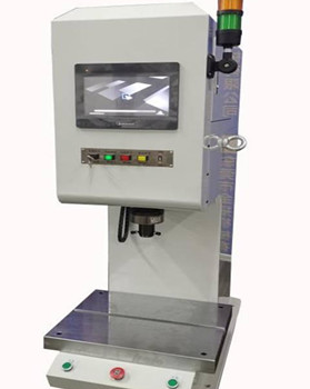 怎么看鉚接機的型號？