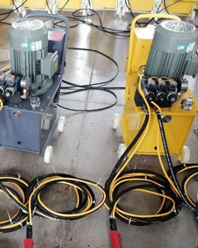 液壓鉚接機(jī)運(yùn)行時的安全操作與注意事項(xiàng)