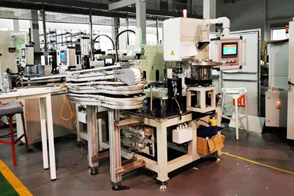 伺服壓裝鉚接機行程調節(jié)很關鍵 圖1