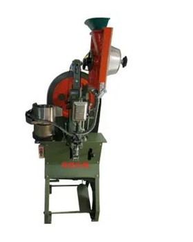 鉚接機鉚接時出現(xiàn)裂紋是怎么回事？