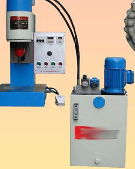 沒有鉚釘連接的無鉚釘鉚接機如何調(diào)試？