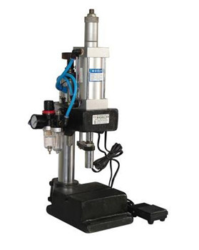 影響液壓鉚接機(jī)銷售價(jià)格的因素有哪些？