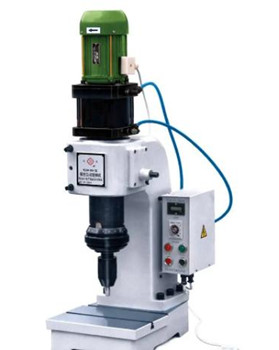 如何選擇滿意的液壓鉚接機(jī)廠家？